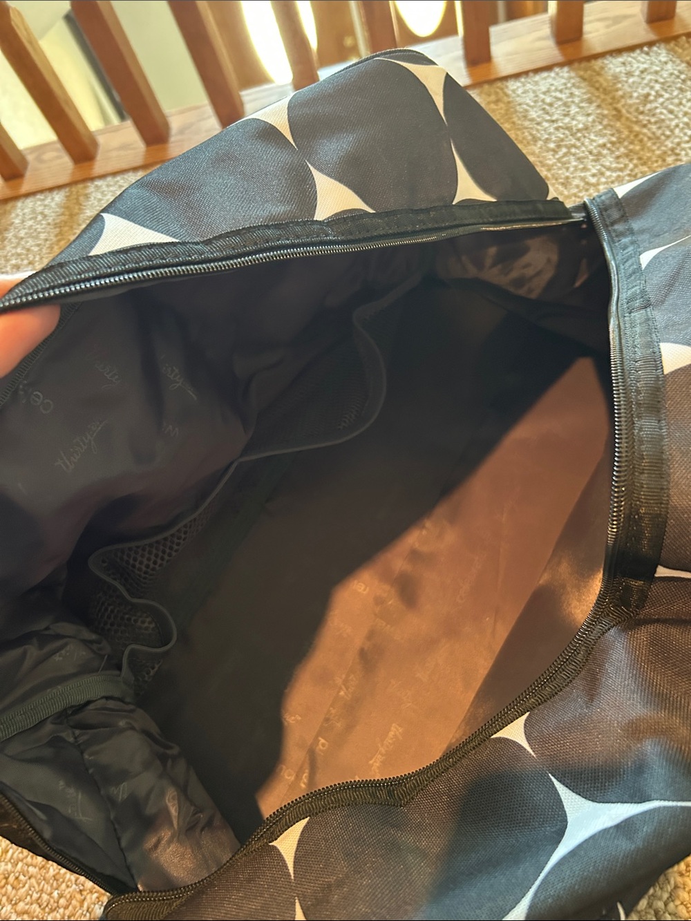 Thirty One Weekender Bag - Picture 2 of 7